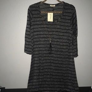 Mid sleeve Charcoal Dress